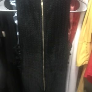 Little velvet black dress